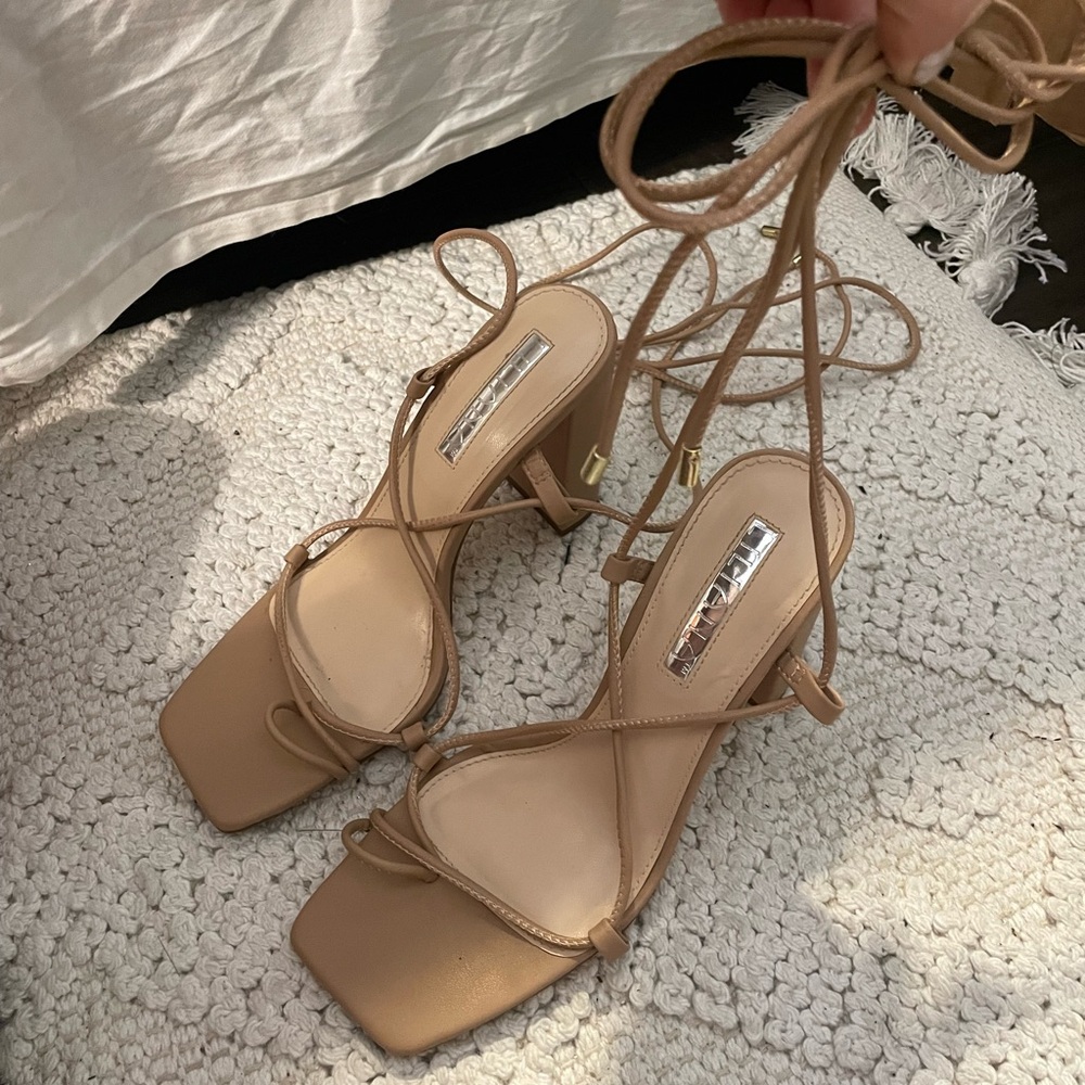 Cream Tan Lace Up Ankle Strap Chunky Heeled Square Toe Sandal